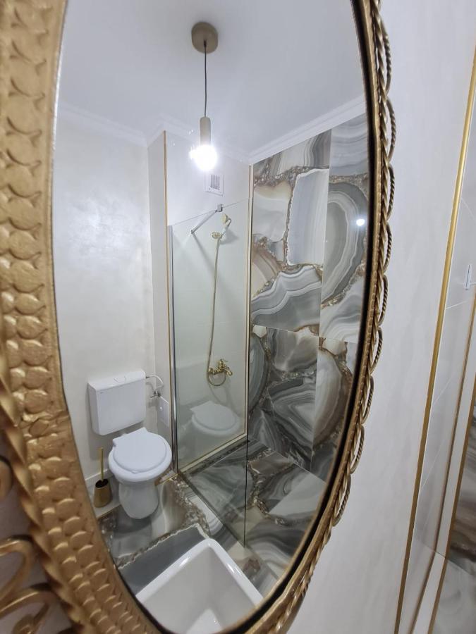 Apartament Larysse Oradea Eksteriør bilde