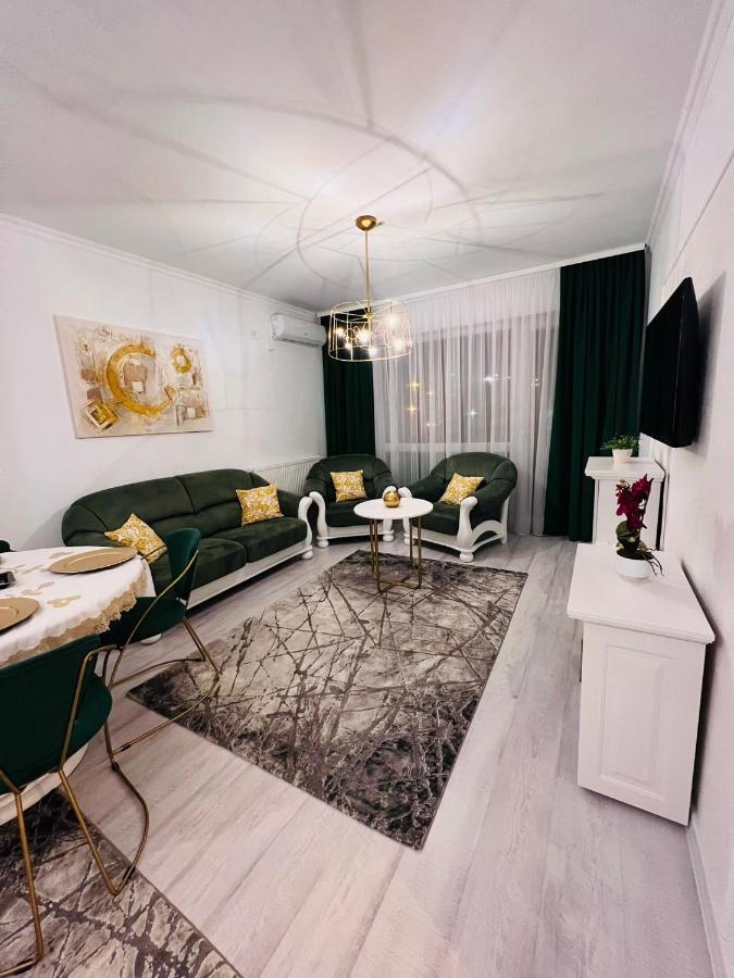 Apartament Larysse Oradea Eksteriør bilde