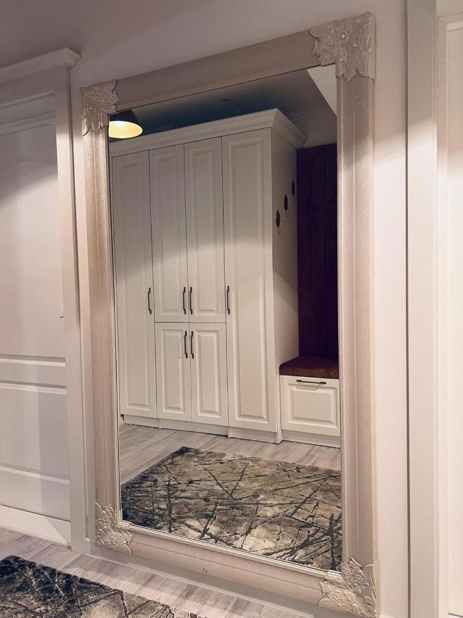 Apartament Larysse Oradea Eksteriør bilde